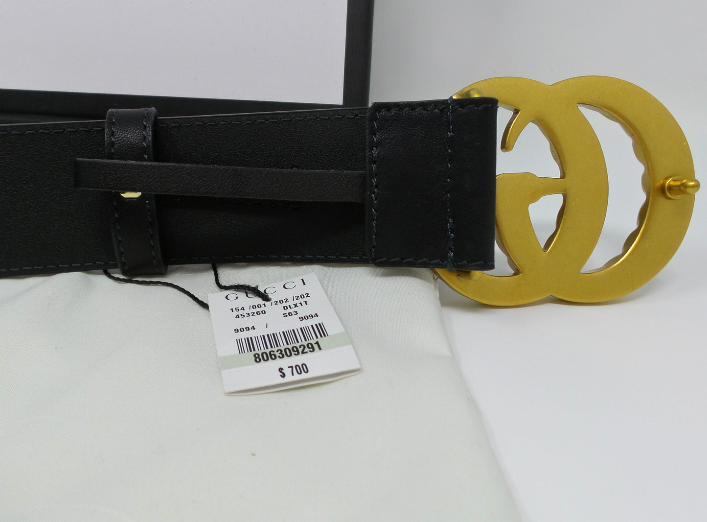 Black Leather Belt With Pearl Brass GG