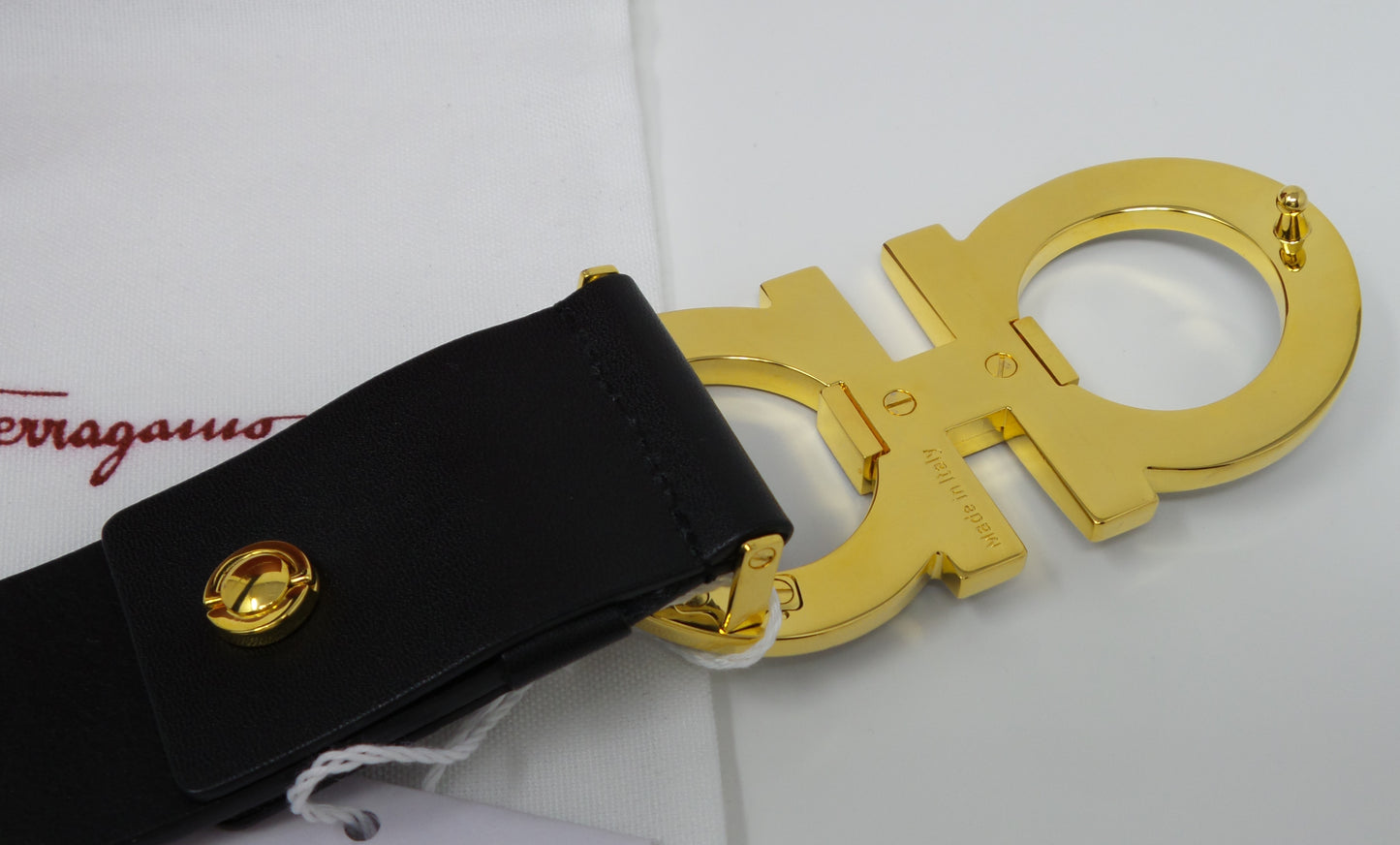 New Black Leather Belt Large Horseshoe Buckle Unisex