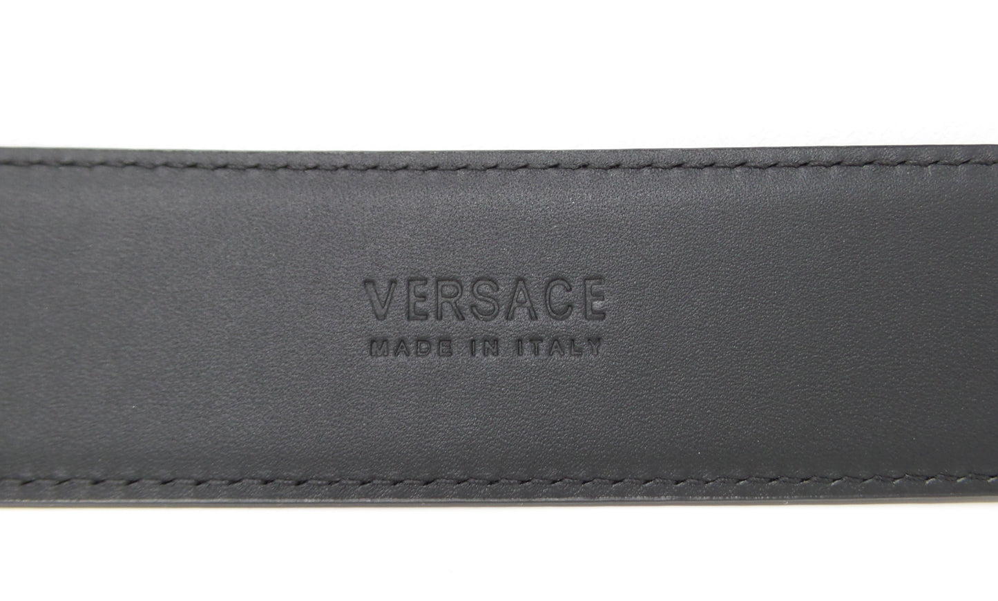 Black Leather Belt With Gold Medusa Buckle Unisex