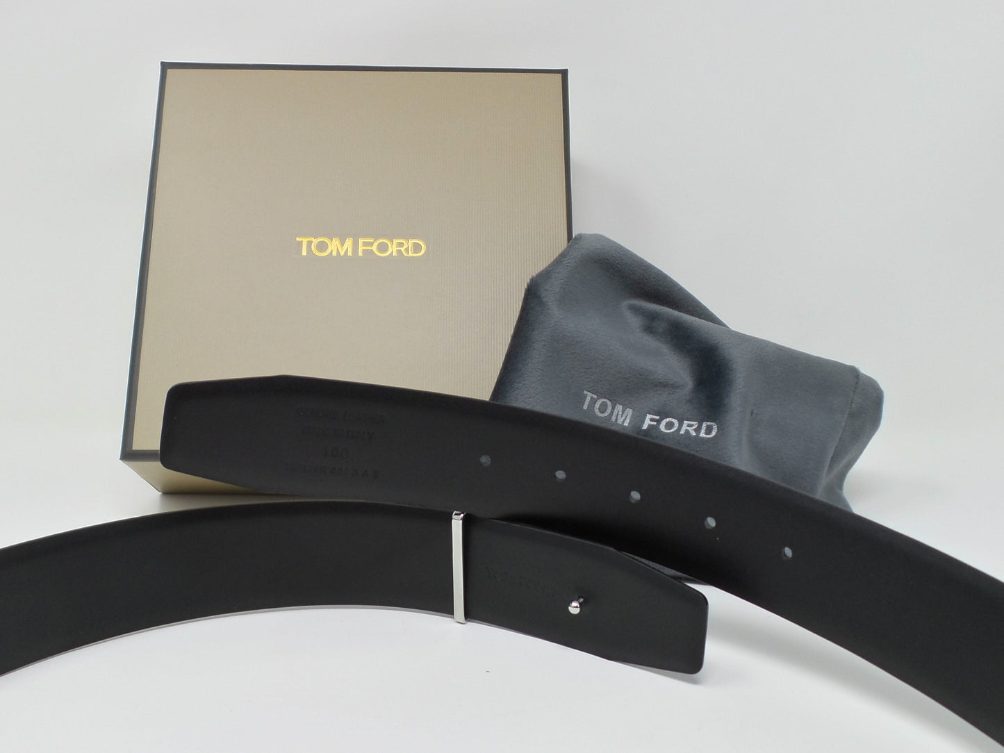 New Black Leather Belt With Black/Silver T Buckle