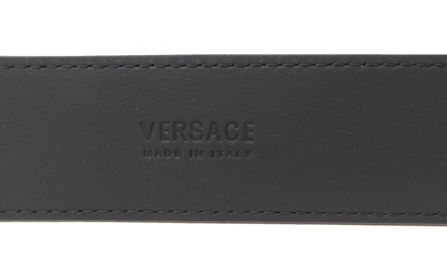 Gold Medusa Round Buckle Belt Black Leather