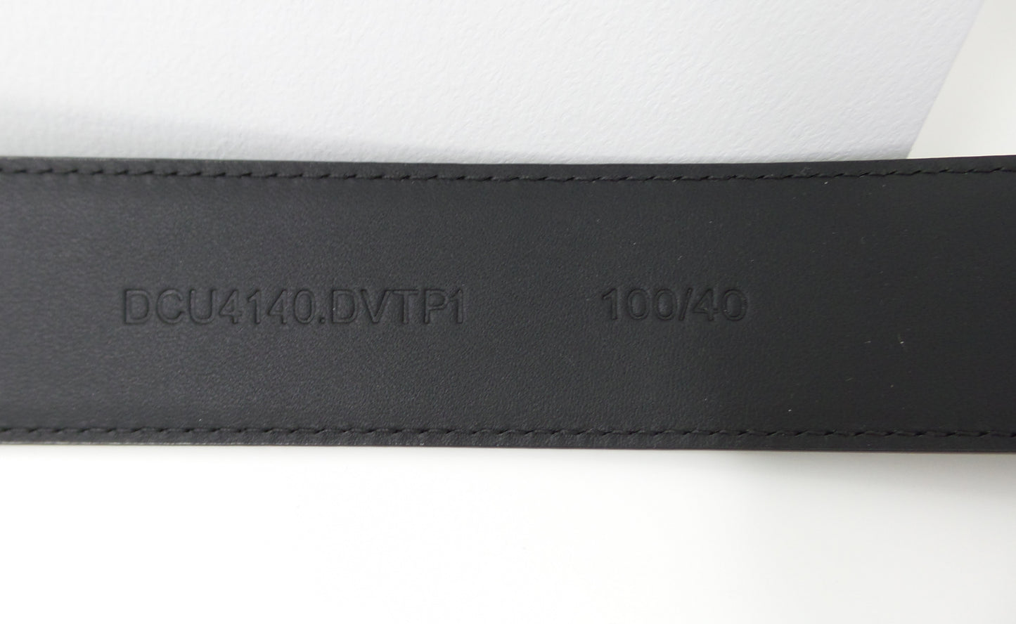 Black Leather Belt With Gold Medusa Buckle Unisex