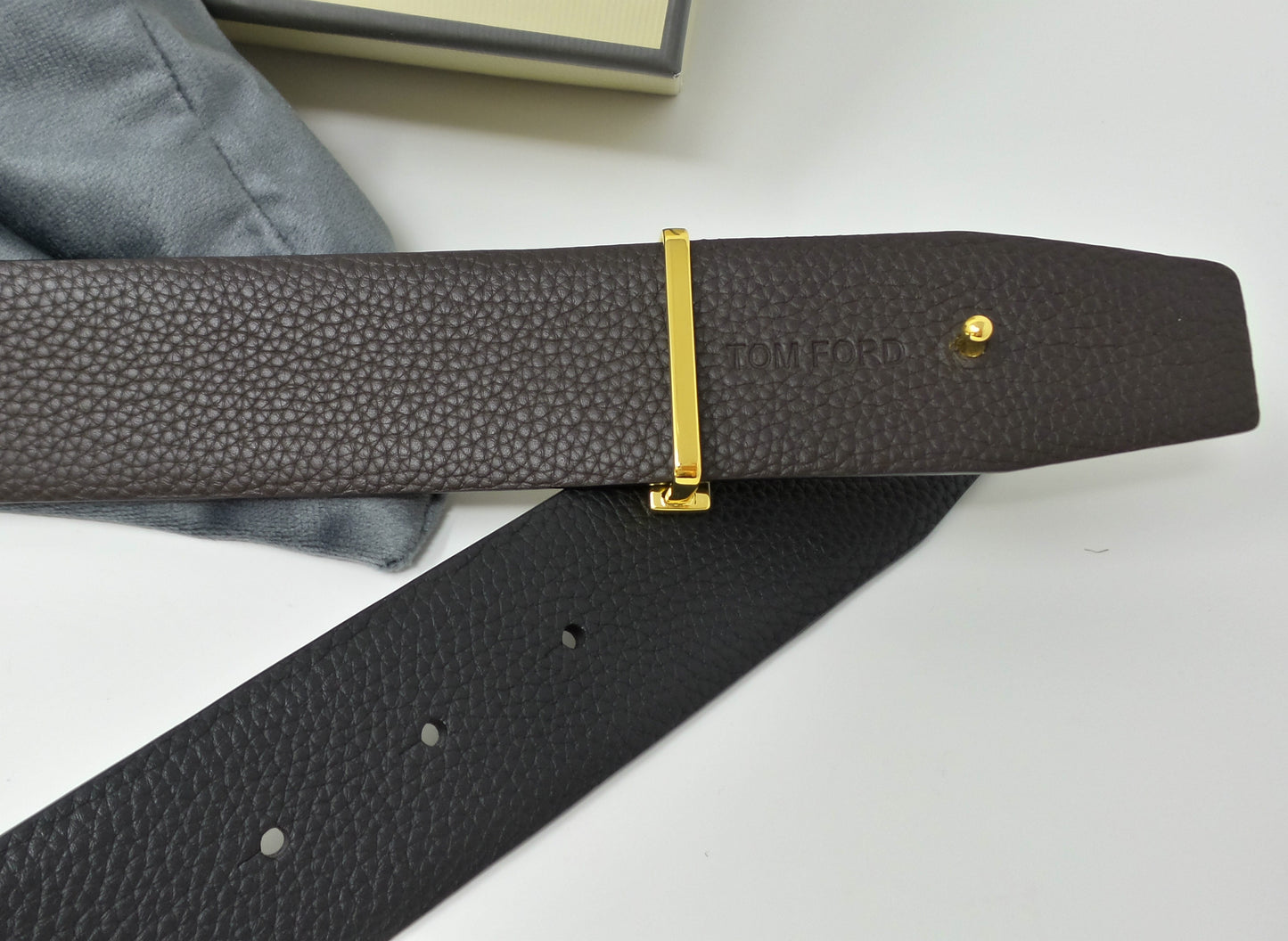 New Soft Grain Leather Reversible Black / Brown Belt With Gold T Buckle