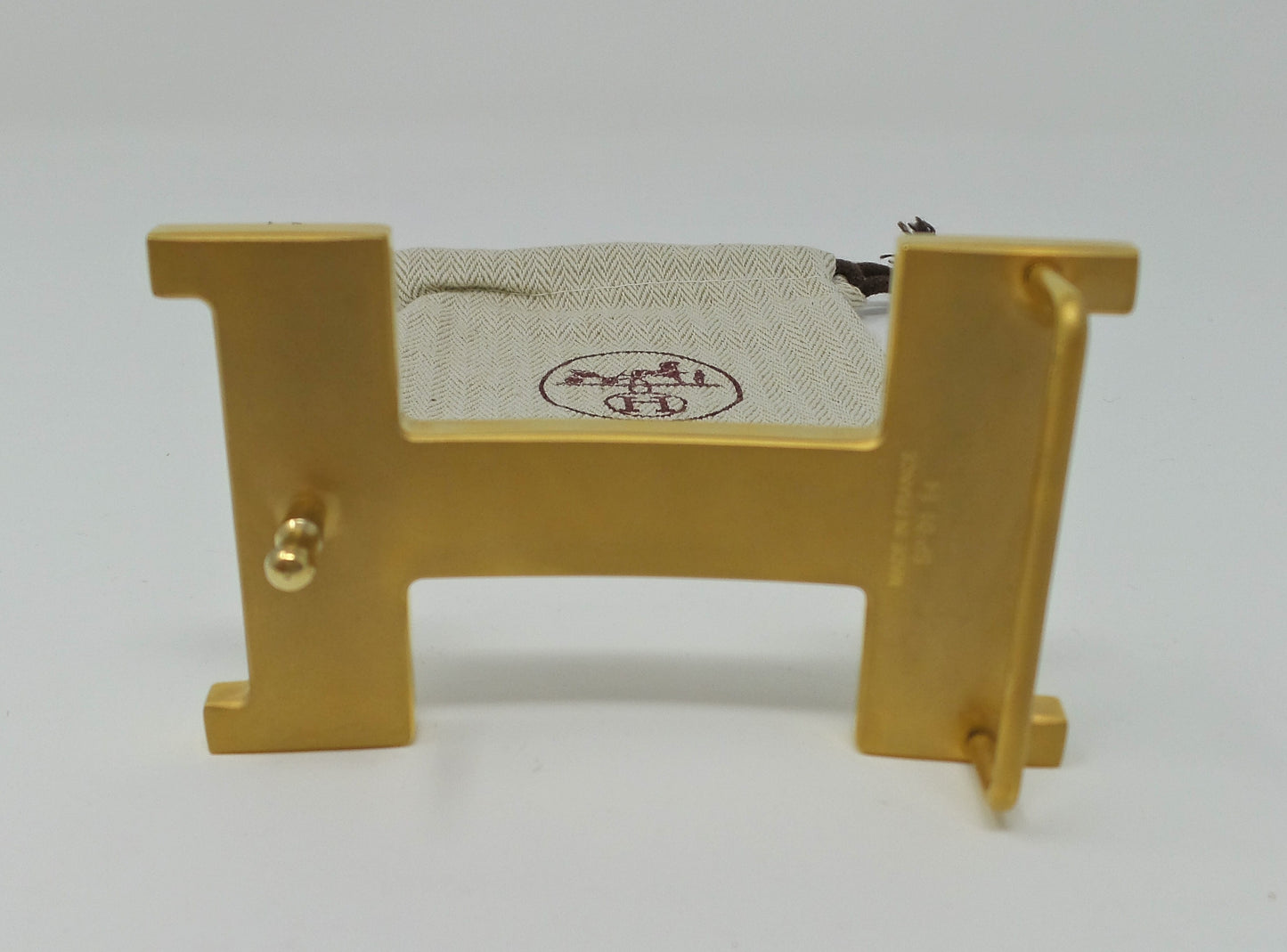 New 38 MM Constance Large H Buckle Gold