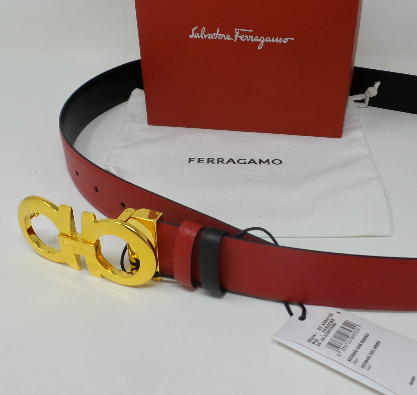 Black / Red Reversible And Adjustable Belt Medium Gold Buckle