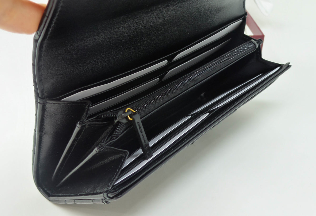 Black Leather Continental Wallet with Matte Brass Marmont G