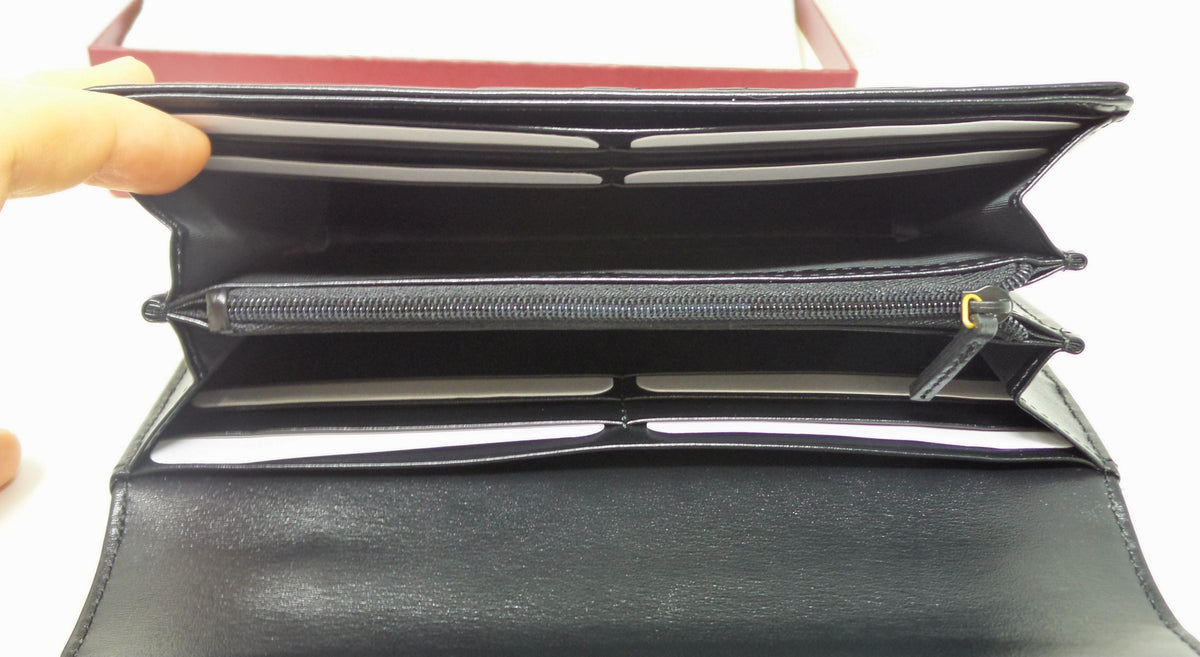 Black Leather Continental Wallet with Matte Brass Marmont G