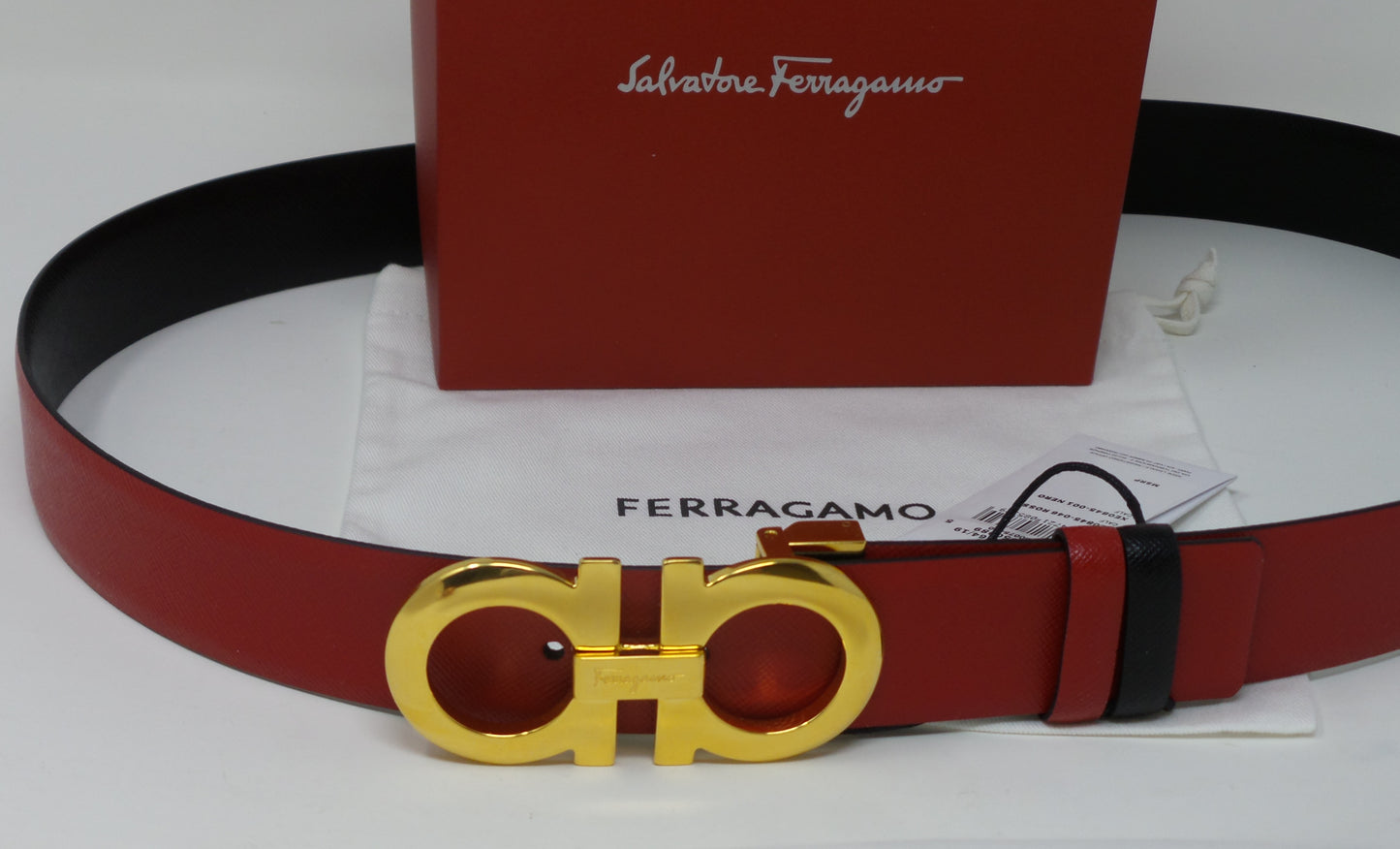Black / Red Reversible And Adjustable Belt Medium Gold Buckle